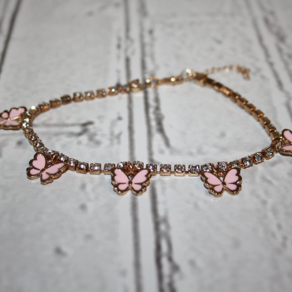 Beautiful gold, rhinestone and butterfly charm ankle bracelet 9-11" - Picture 2 of 4